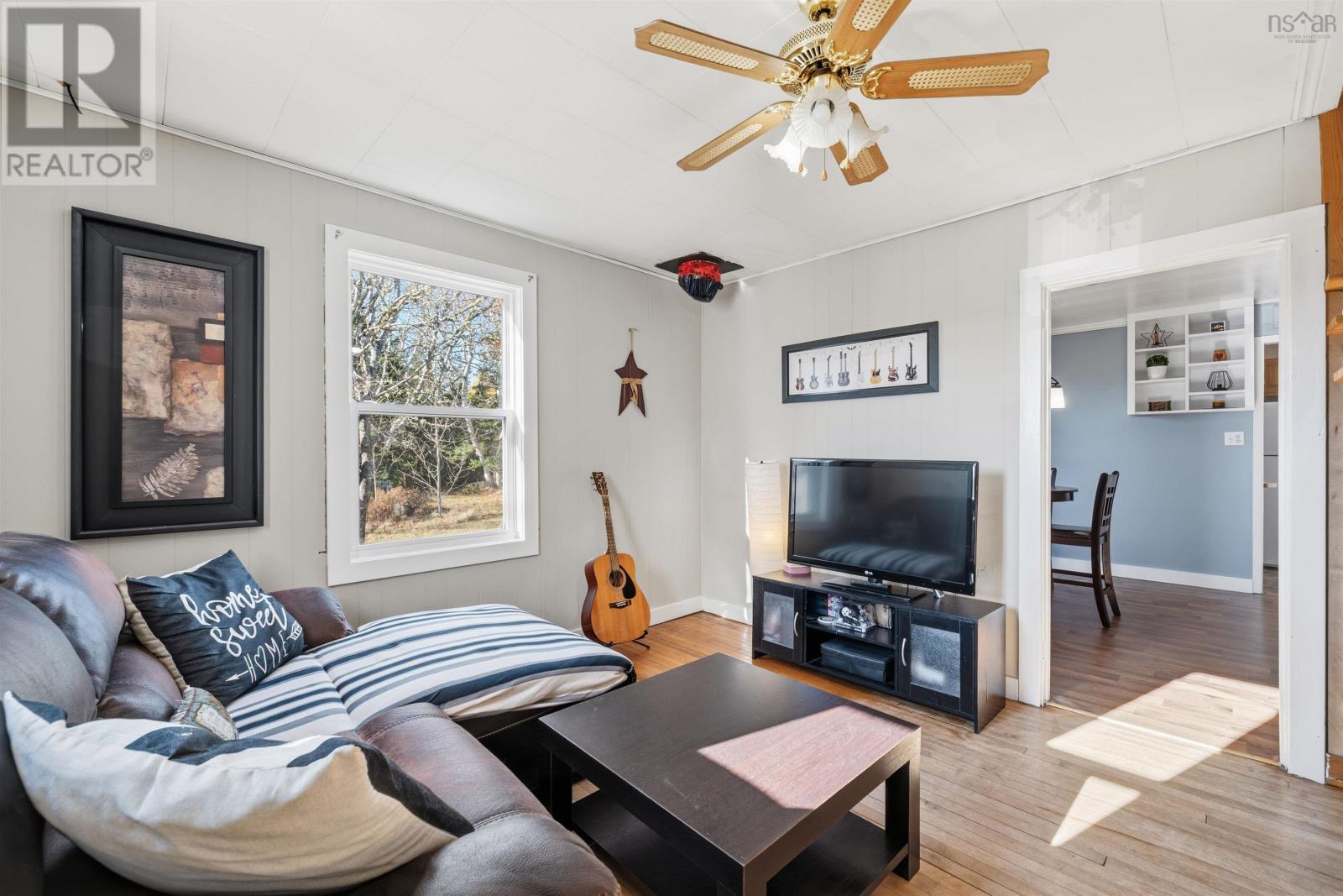 Property 7 of 40 of 4597 Prospect rd.