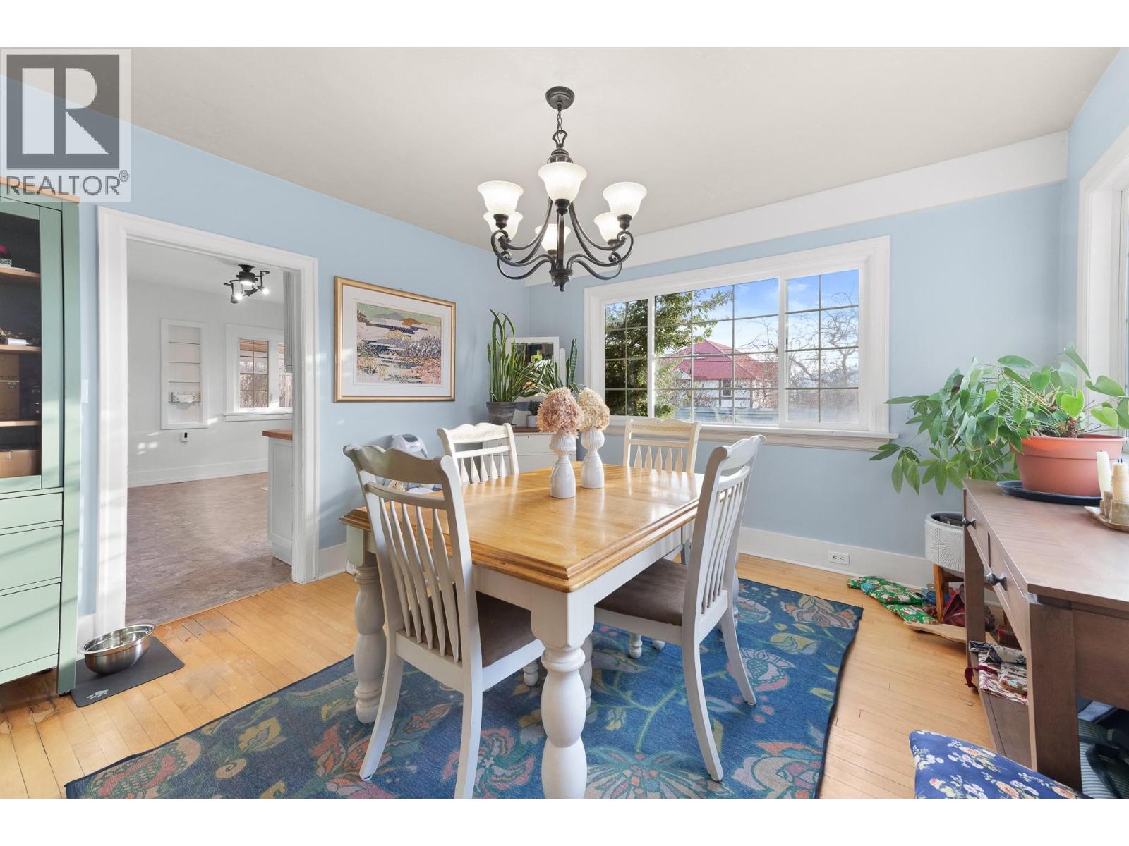 306 10th Avenue N, Creston