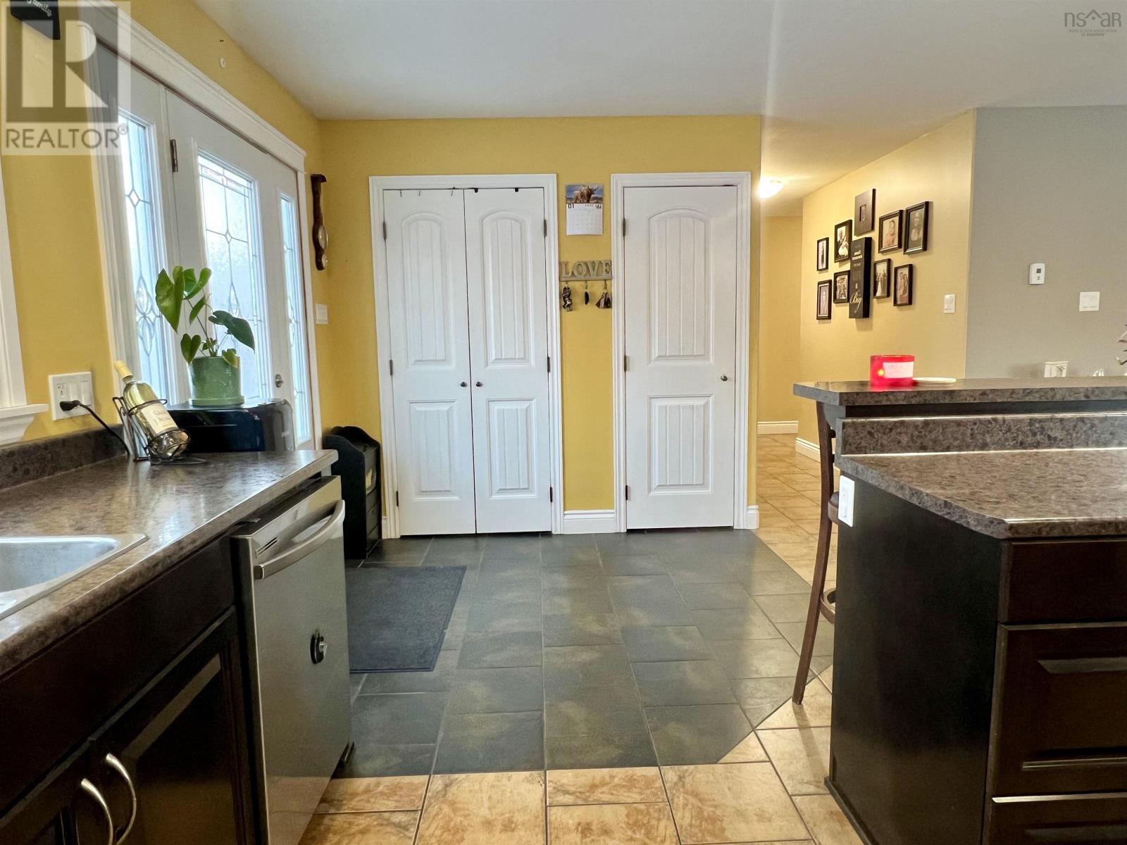 Property 3 of 48 of 1351 Green Hill Road