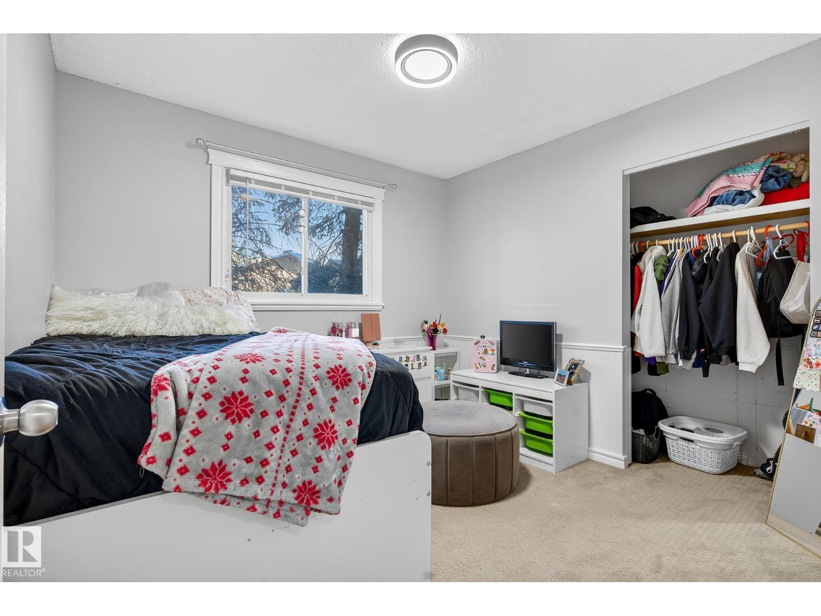 26 WOODFIELD DR, Sherwood Park