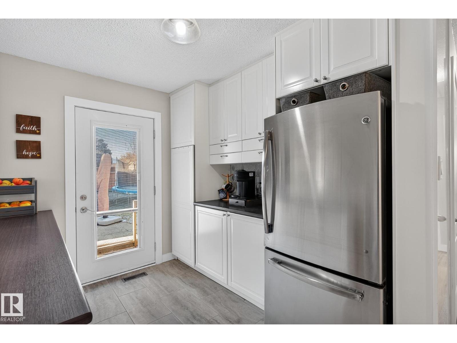 26 WOODFIELD DR, Sherwood Park