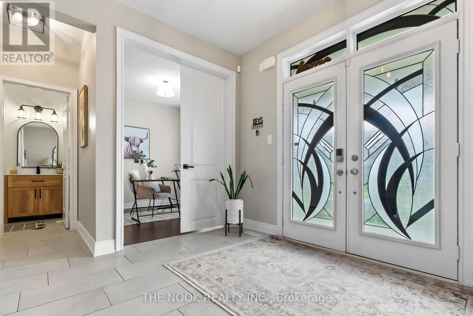 70 HIGHLANDS BOULEVARD - Photo 3 of 35, Cavan Monaghan (Cavan Twp), Ontario