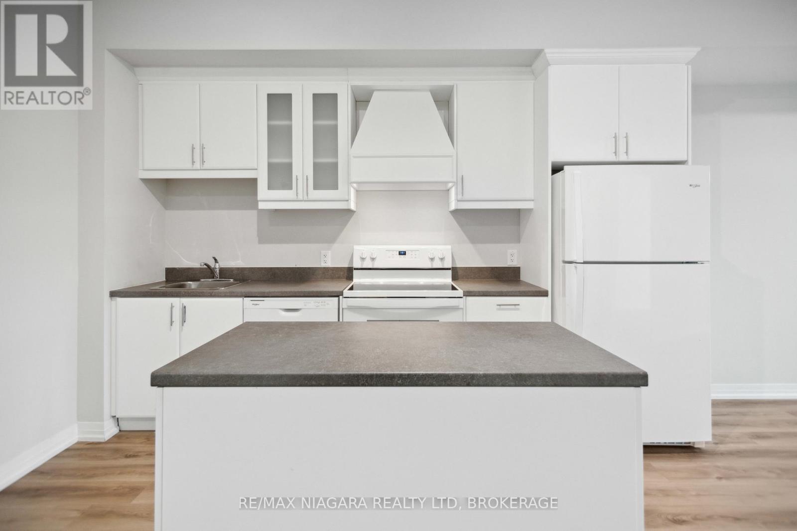 443 - 50 HERRICK AVENUE - Photo 5 of 20, St. Catharines (Oakdale), Ontario