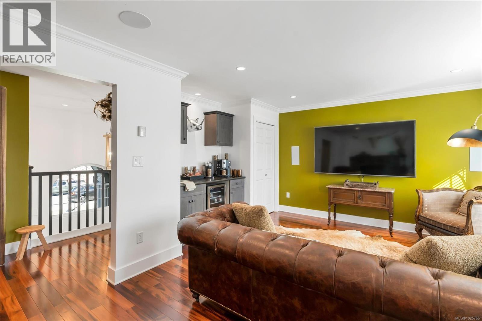  3447 Resolution Way, Colwood