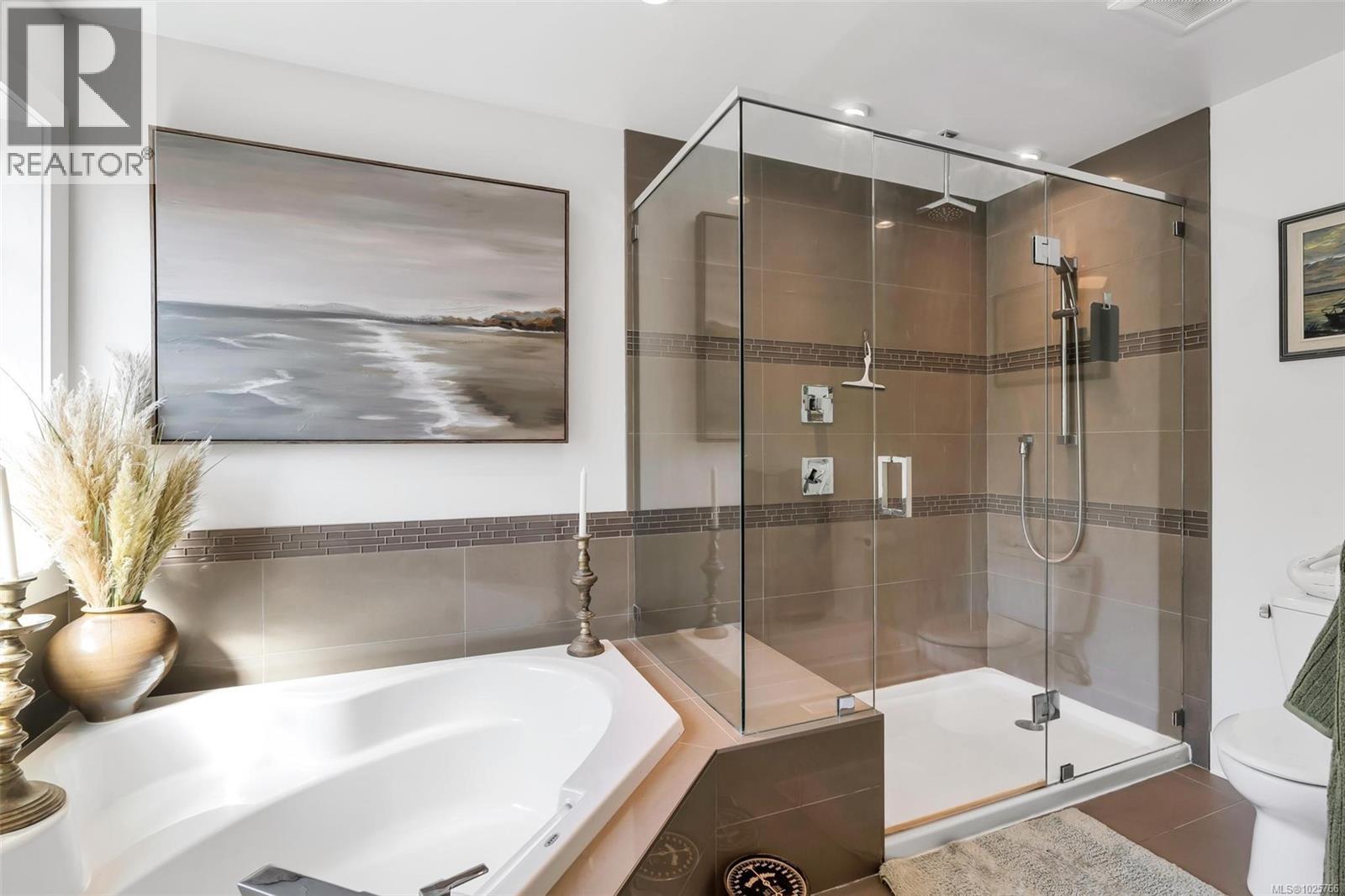  3447 Resolution Way, Colwood