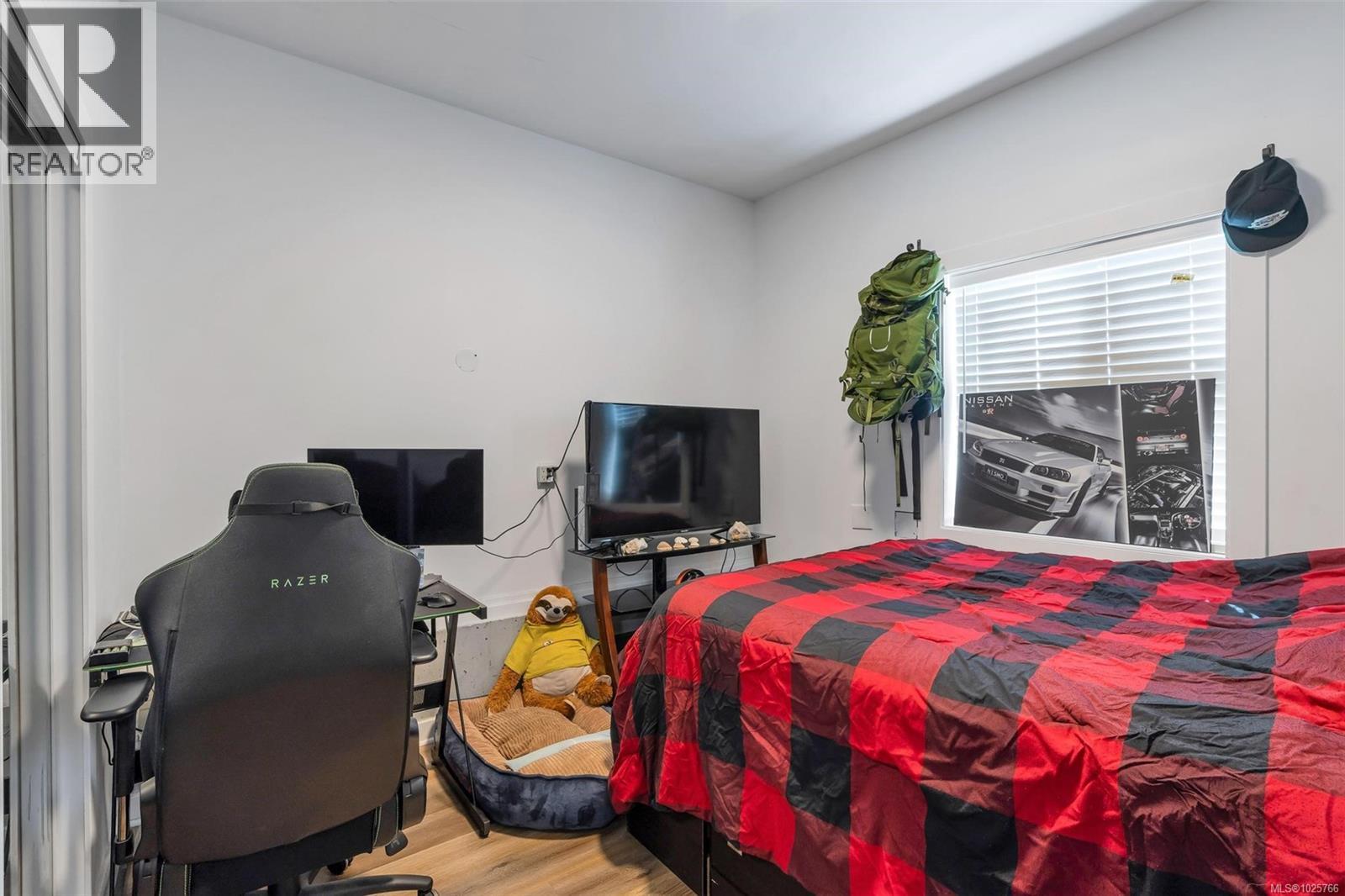  3447 Resolution Way, Colwood