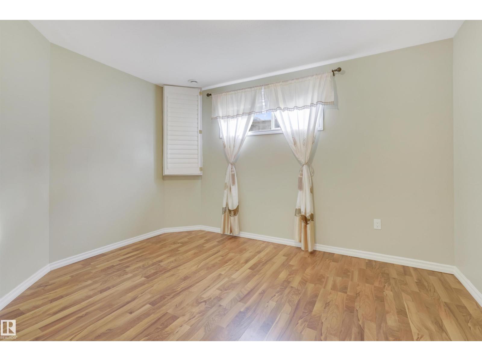 #13 9420 172 ST NW, Edmonton