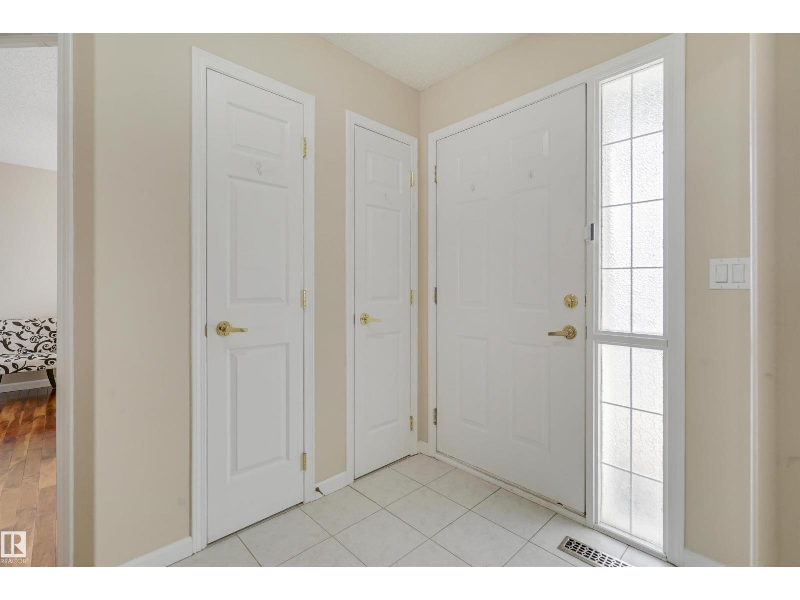 #13 9420 172 ST NW, Edmonton