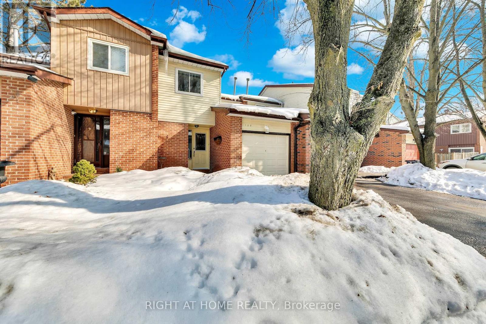 4662 Kingston Road 158