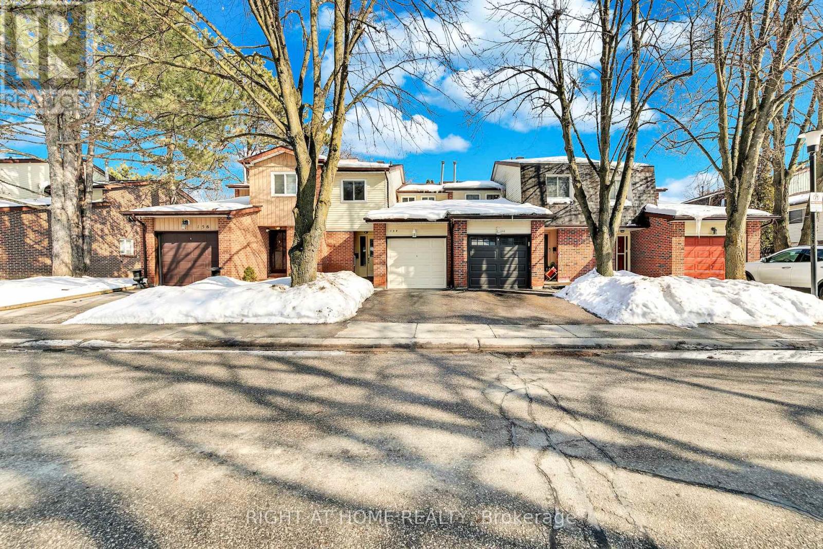 158 - 4662 KINGSTON ROAD - Photo 2 of 42, Toronto (West Hill), Ontario