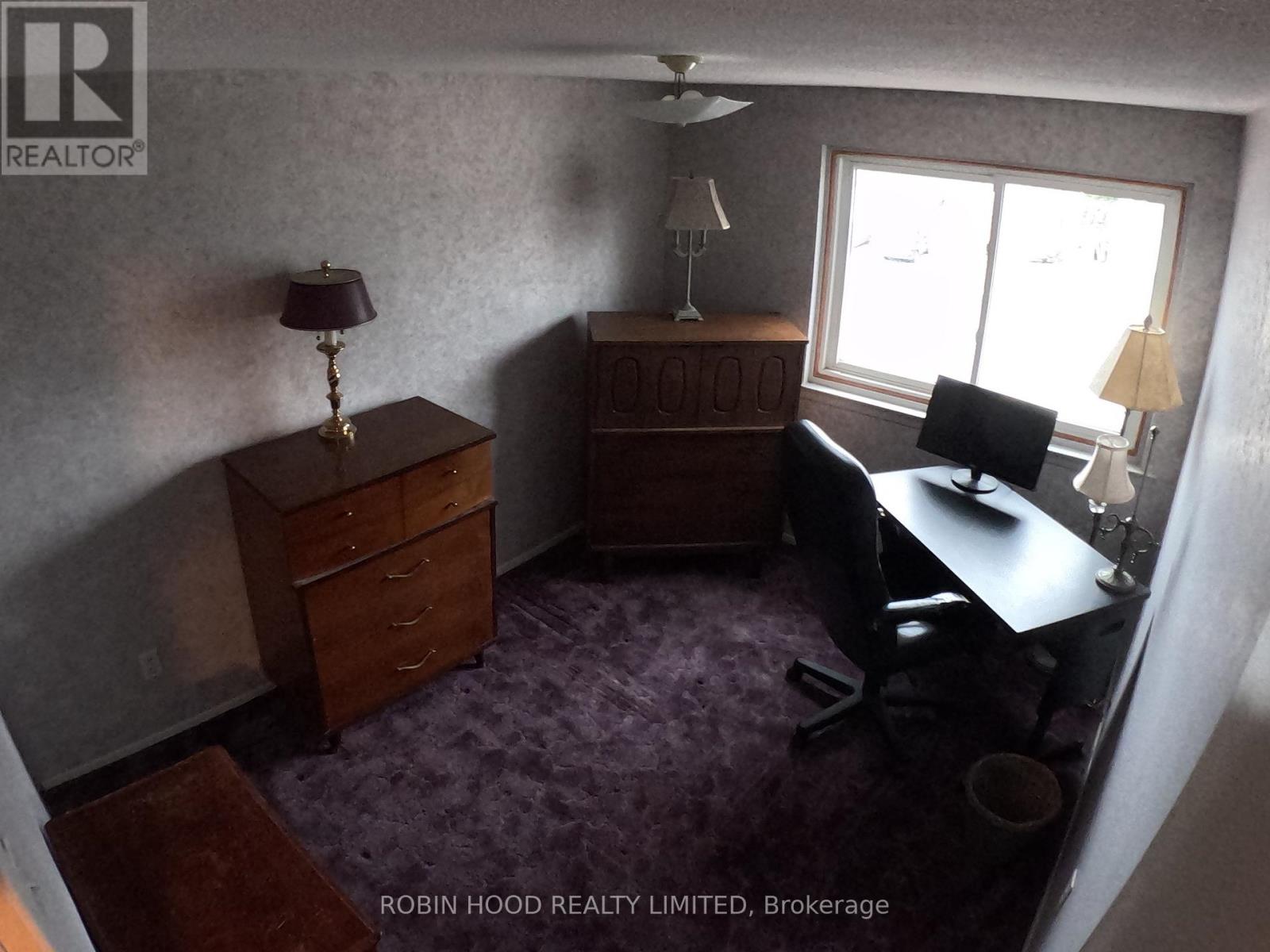 65 BRITANNIA AVENUE - 23