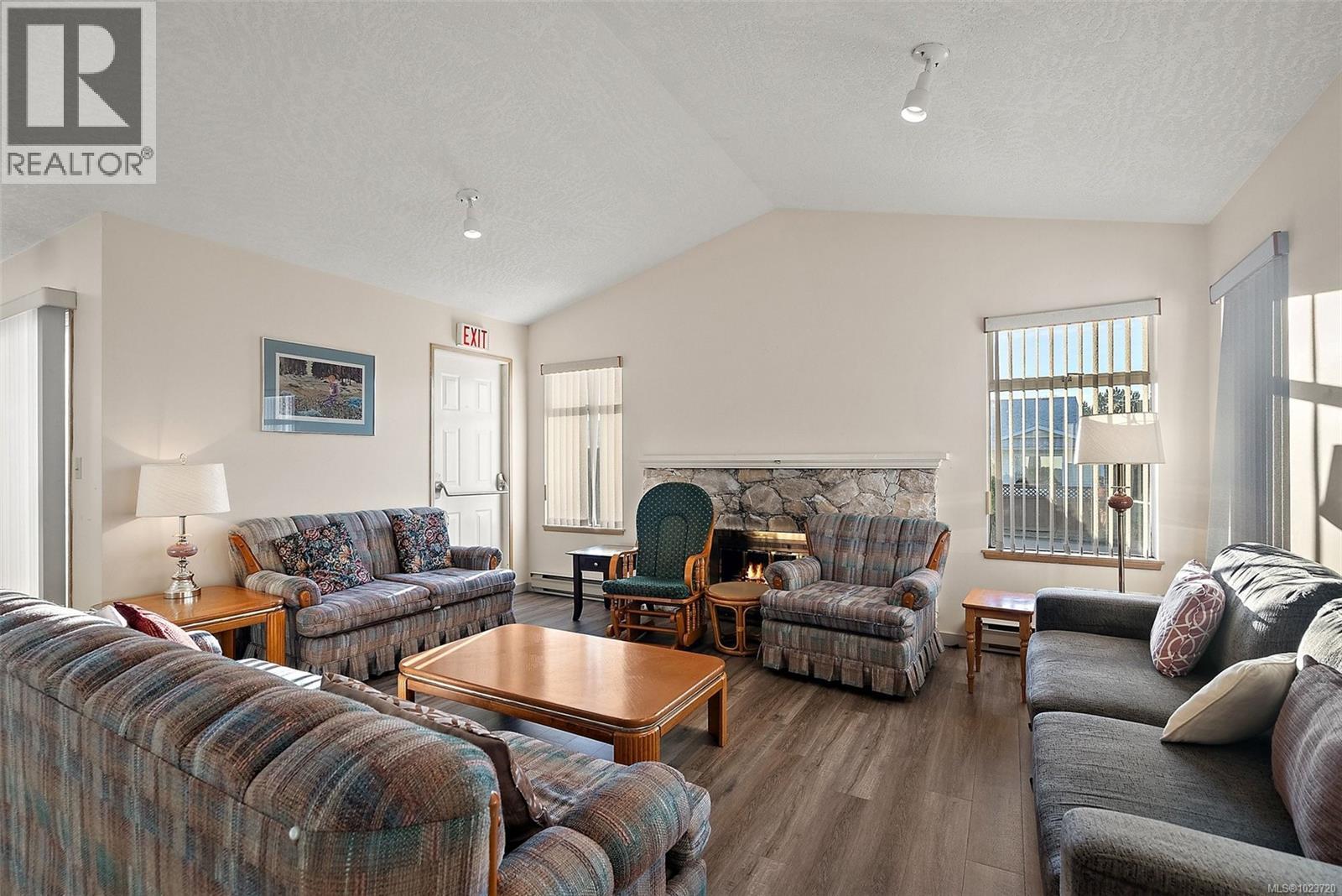 23 4125 Interurban Road, Saanich