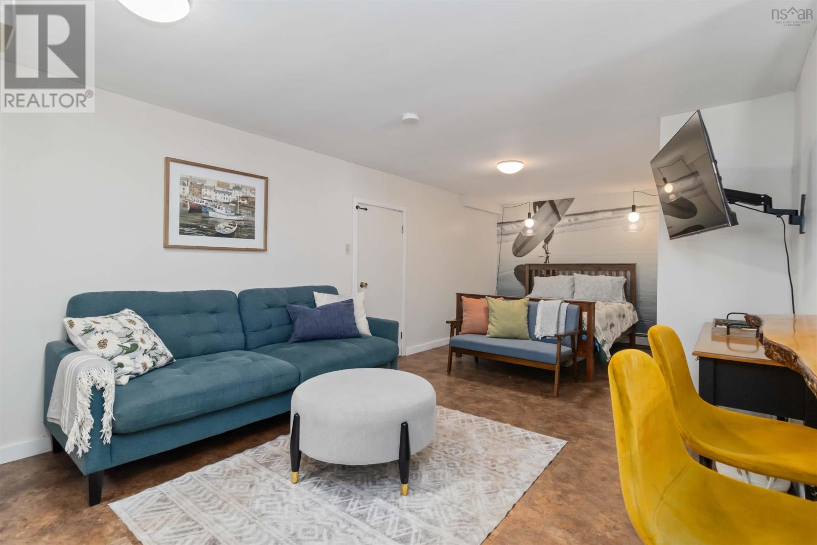 Property 35 of 47 of 204 Conrad Road