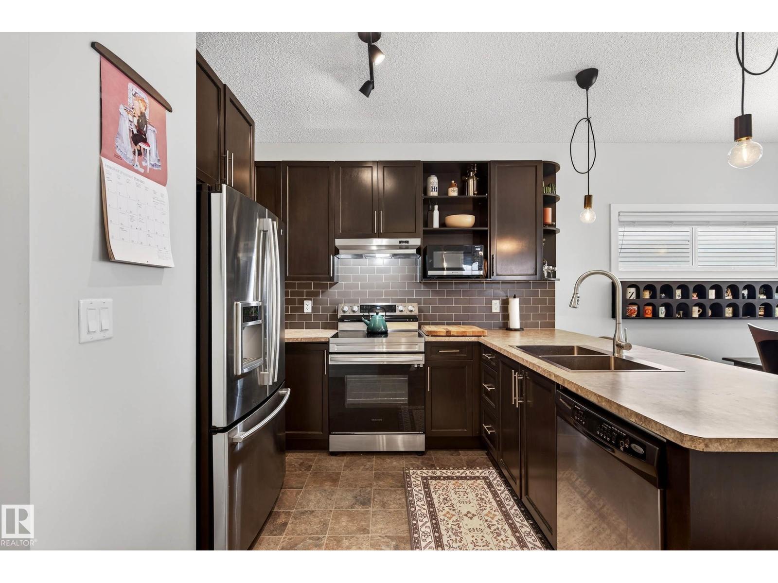 285 MCCONACHIE DR NW, Edmonton