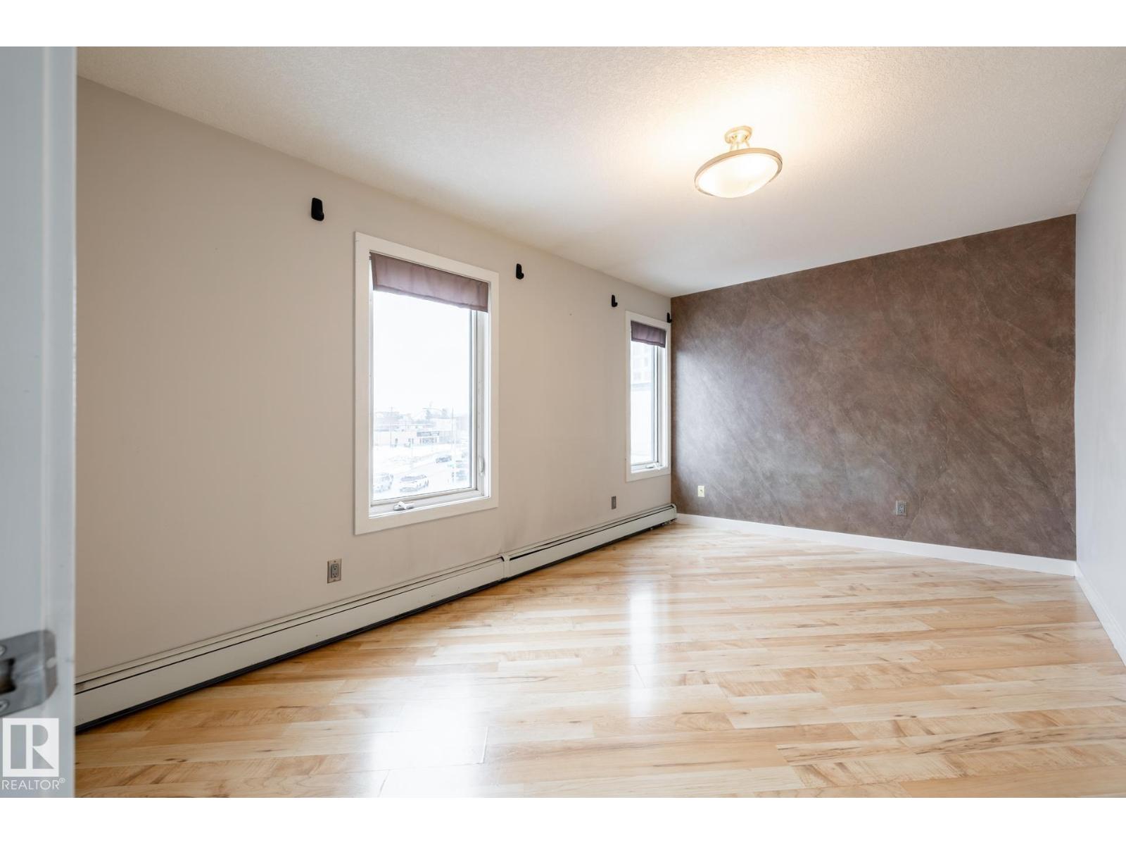 #304 9336 JASPER AV NW, Edmonton