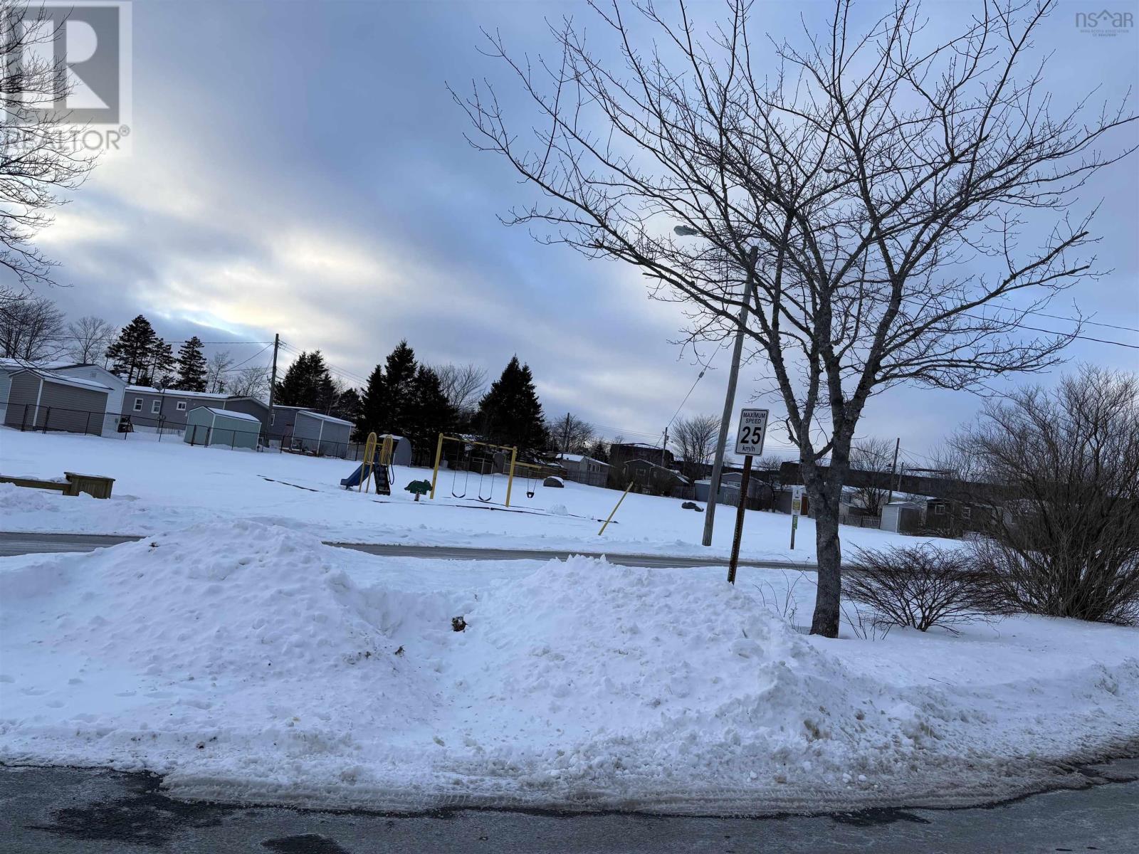 Property 18 of 19 of 14 Florence Avenue