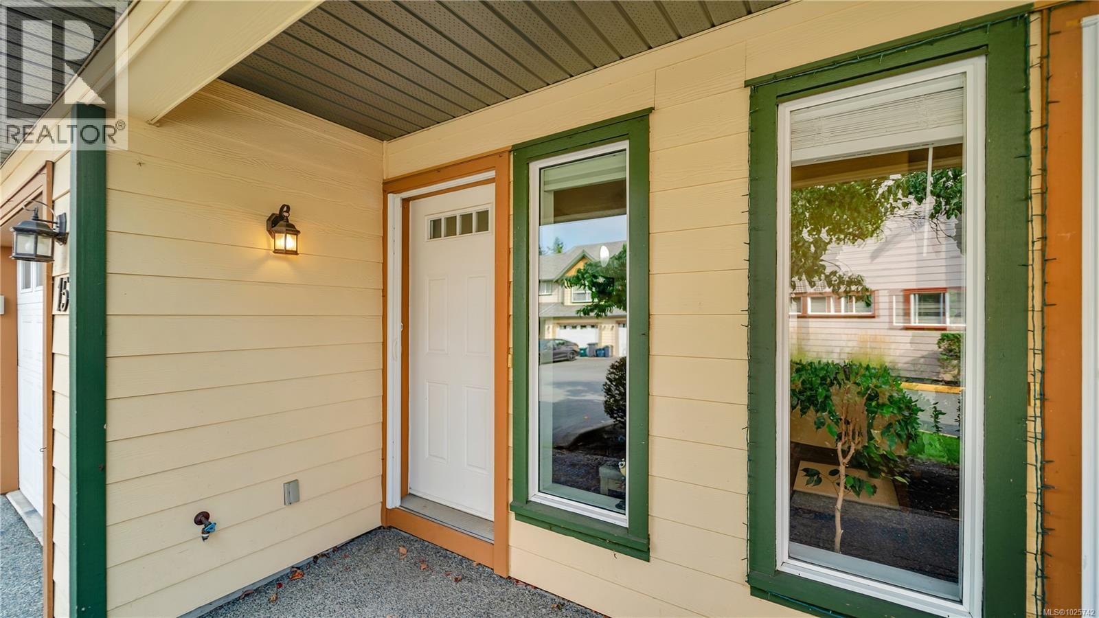 15 172 Belmont Rd, Colwood