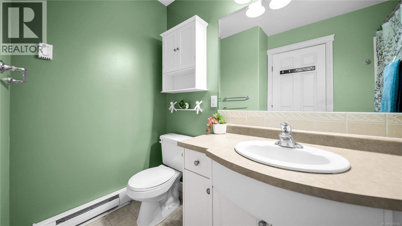 15 172 Belmont Rd, Colwood