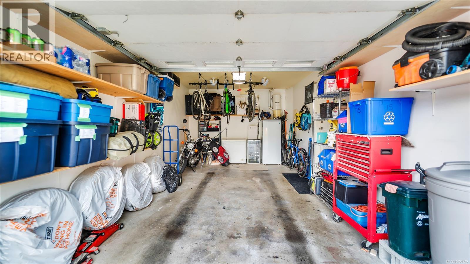 15 172 Belmont Rd, Colwood