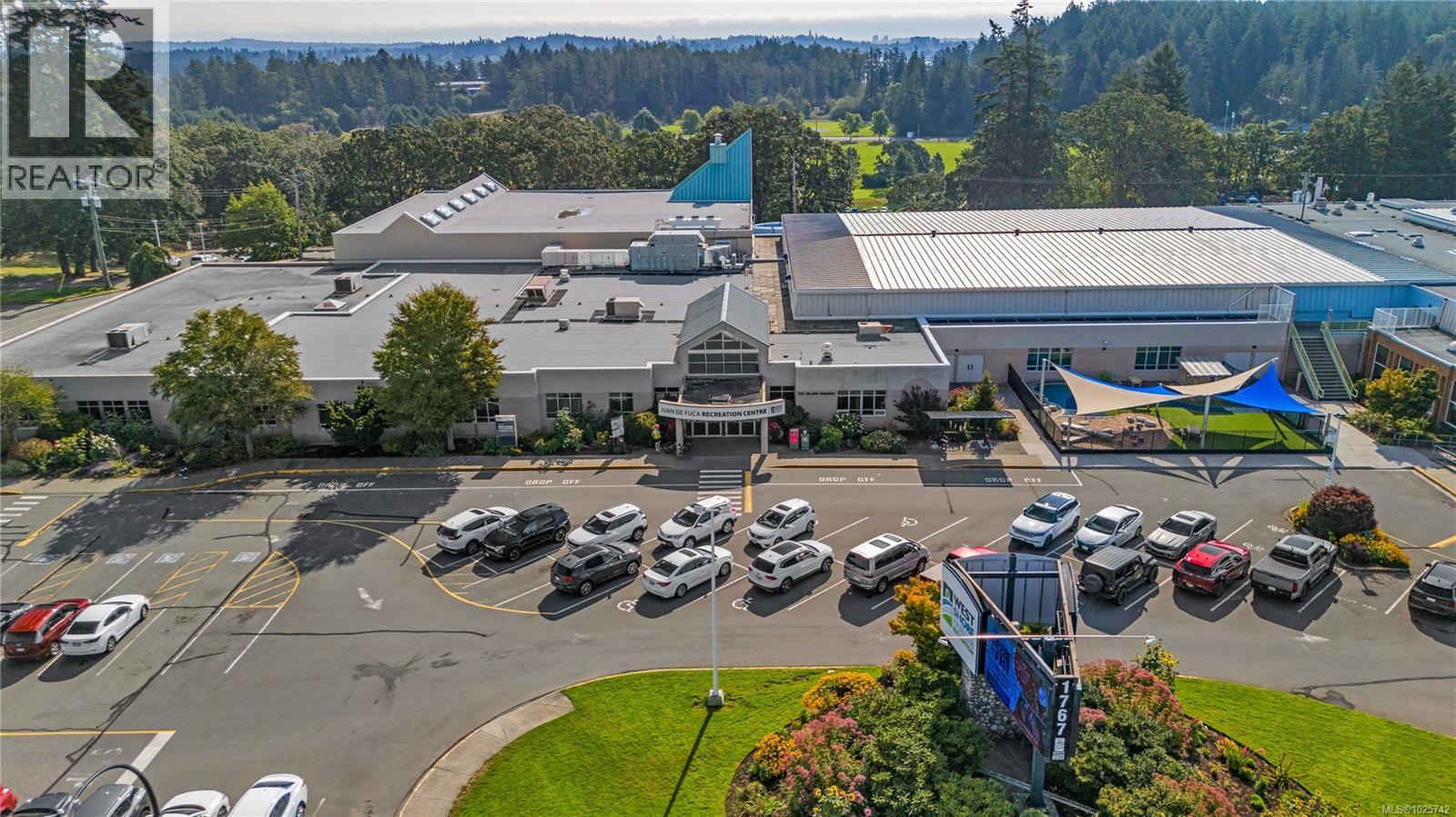 15 172 Belmont Rd, Colwood