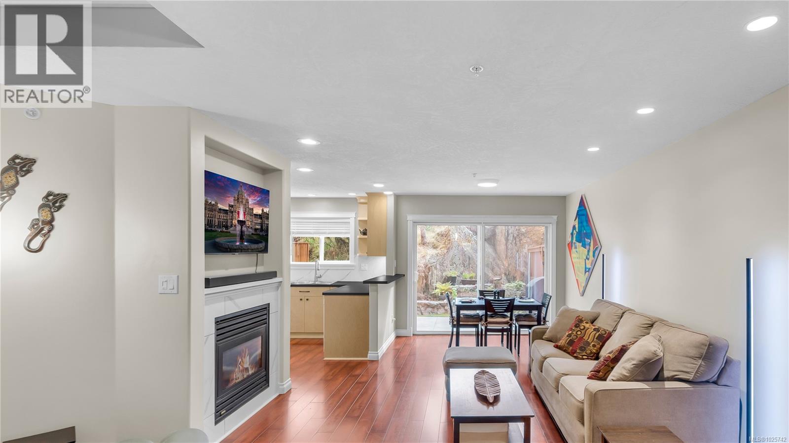 15 172 Belmont Rd, Colwood