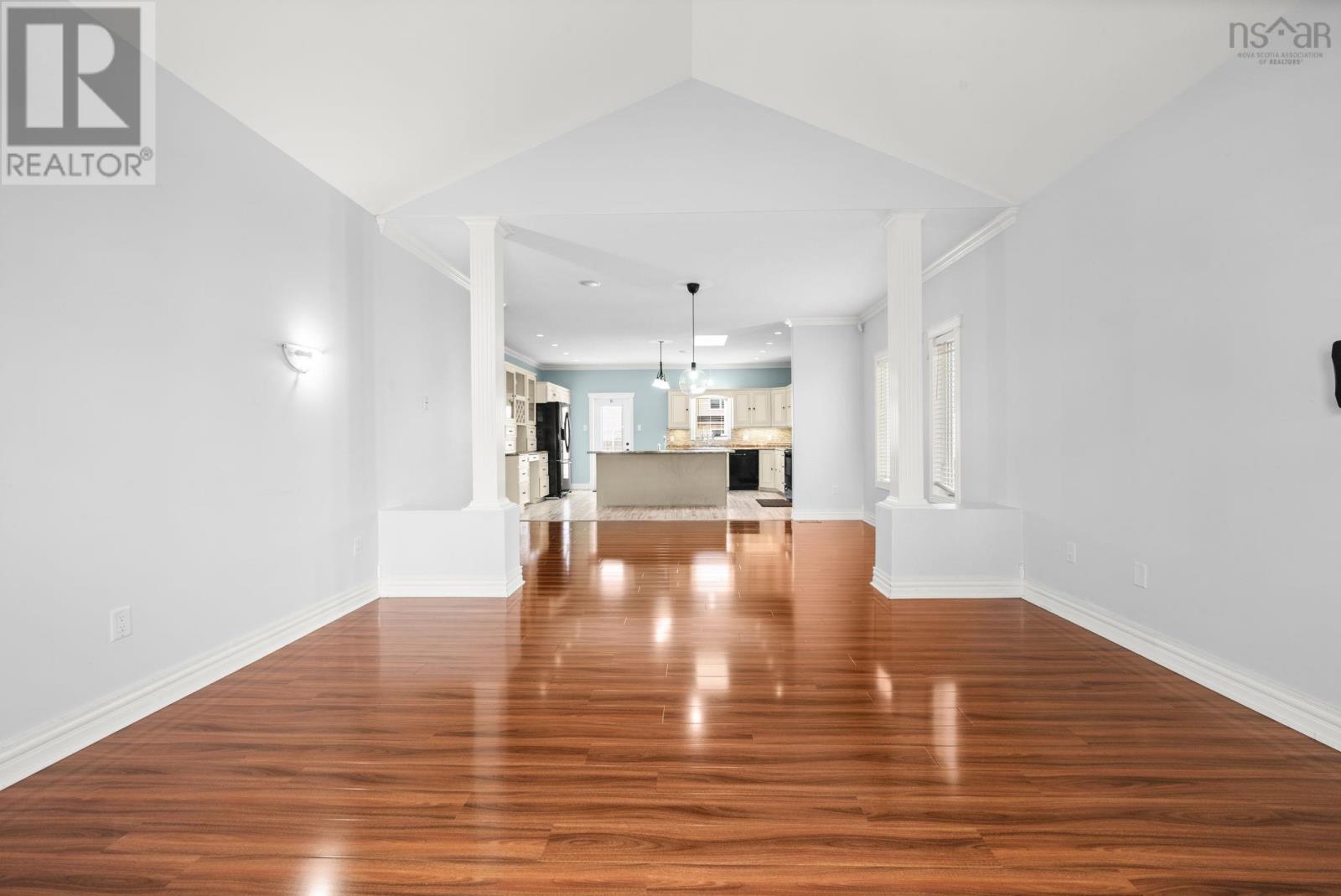 Property 7 of 42 of 14 Marshall Street