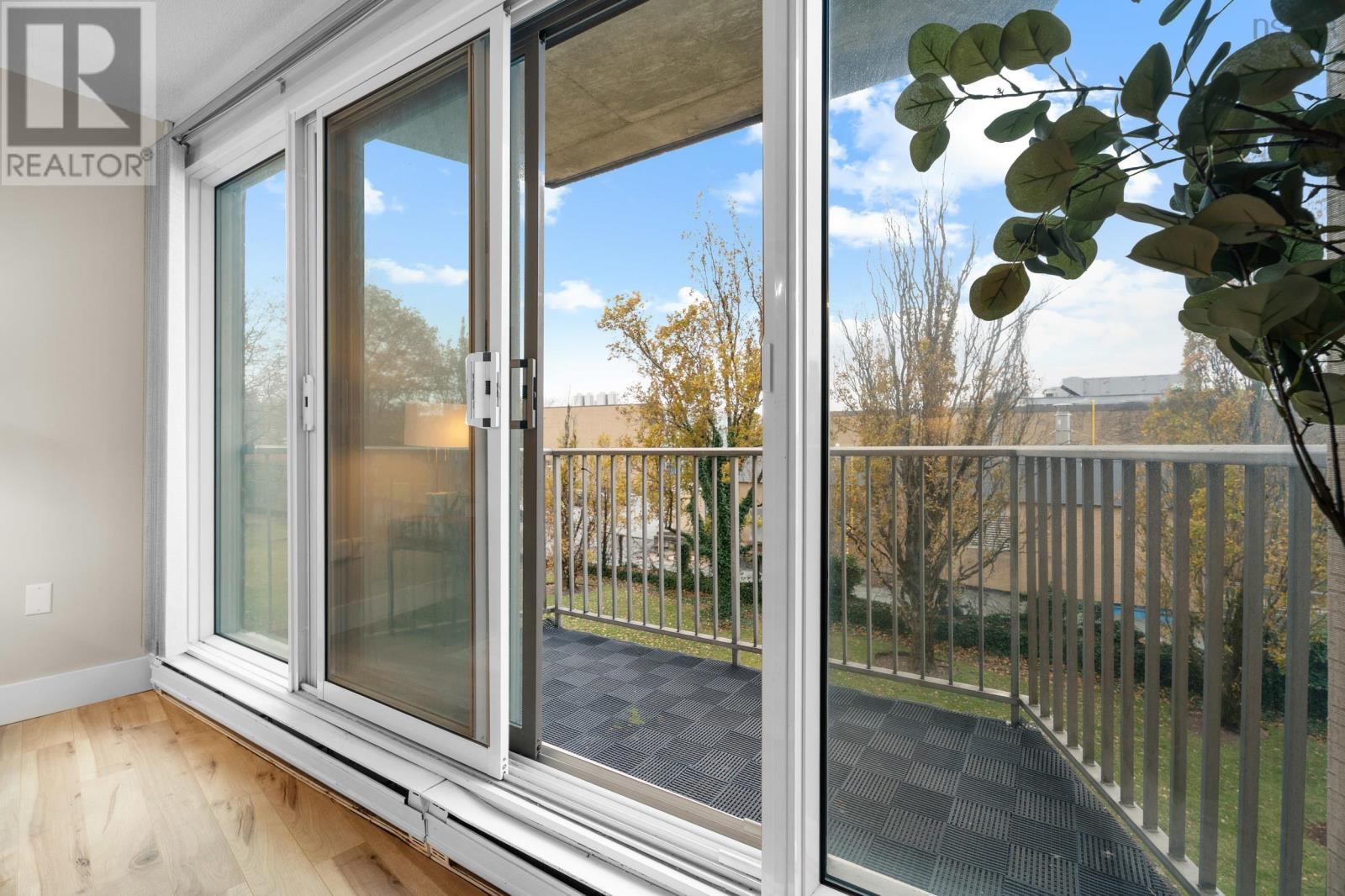 Property 25 of 47 of 302 5561 Heatherwood Court