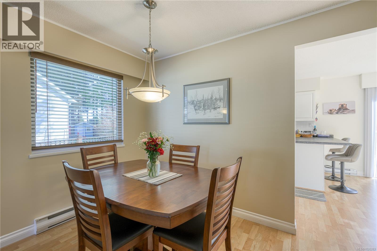 7123 Highland Dr, Port Hardy