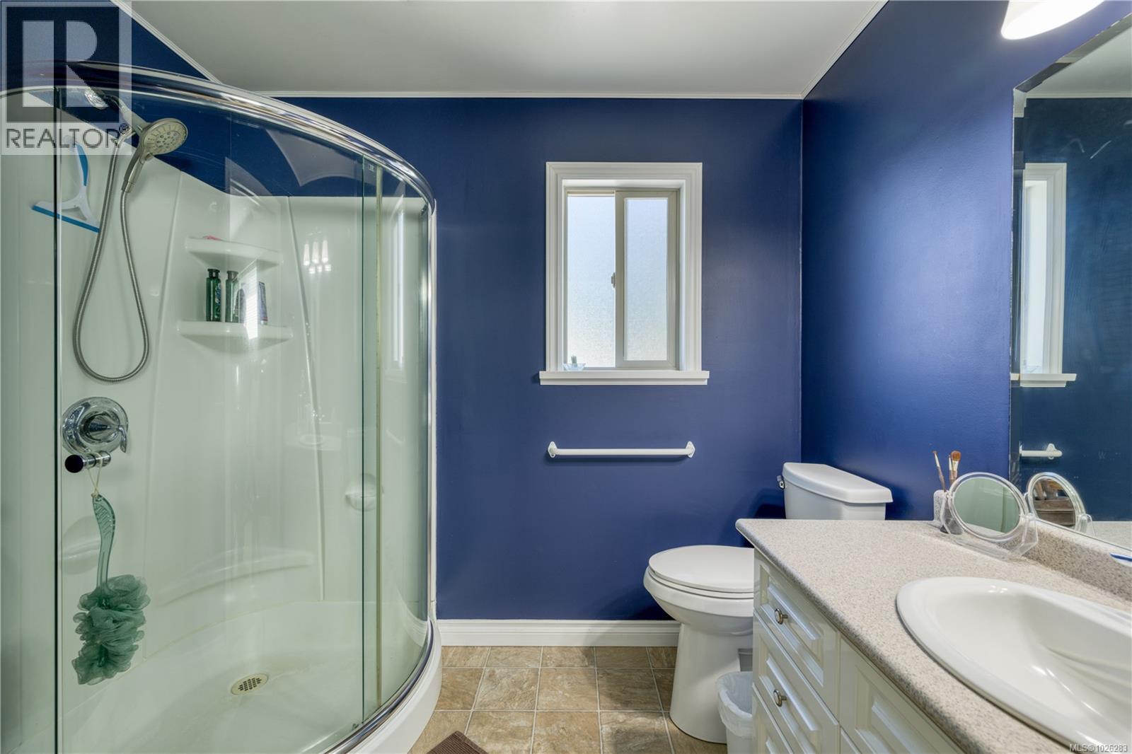 7123 Highland Dr, Port Hardy