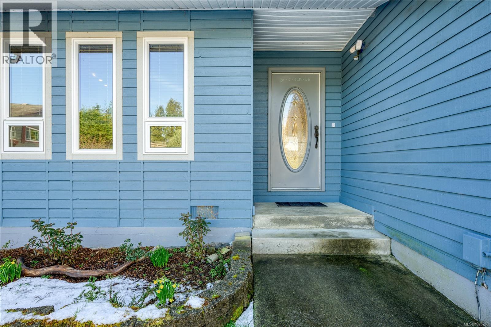 7123 Highland Dr, Port Hardy