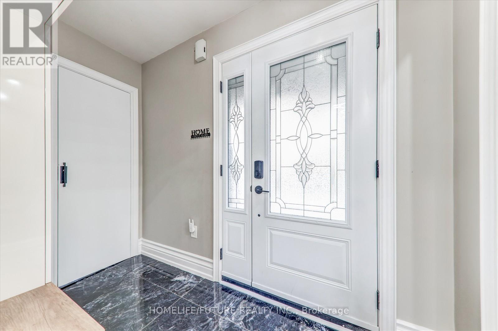 585 WILSON ROAD N - 7