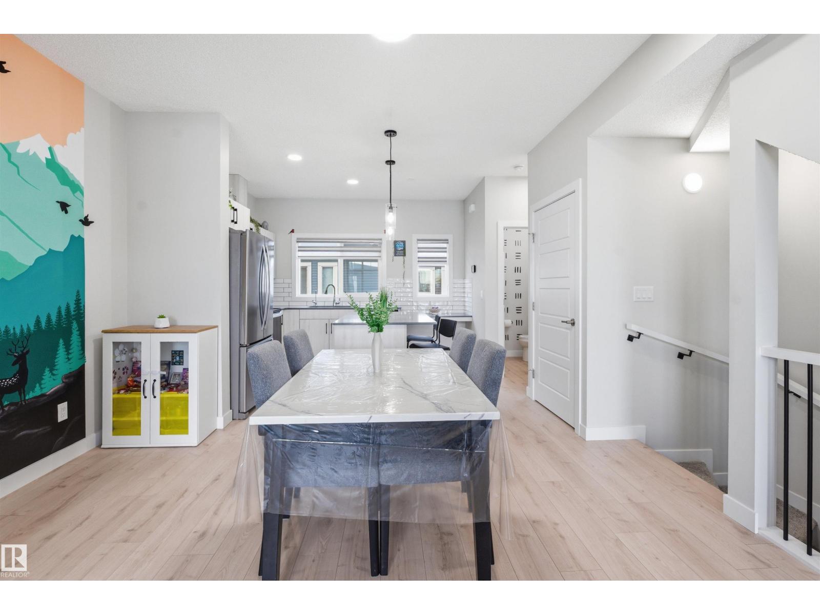 6208 Cartmell Court SW, Edmonton