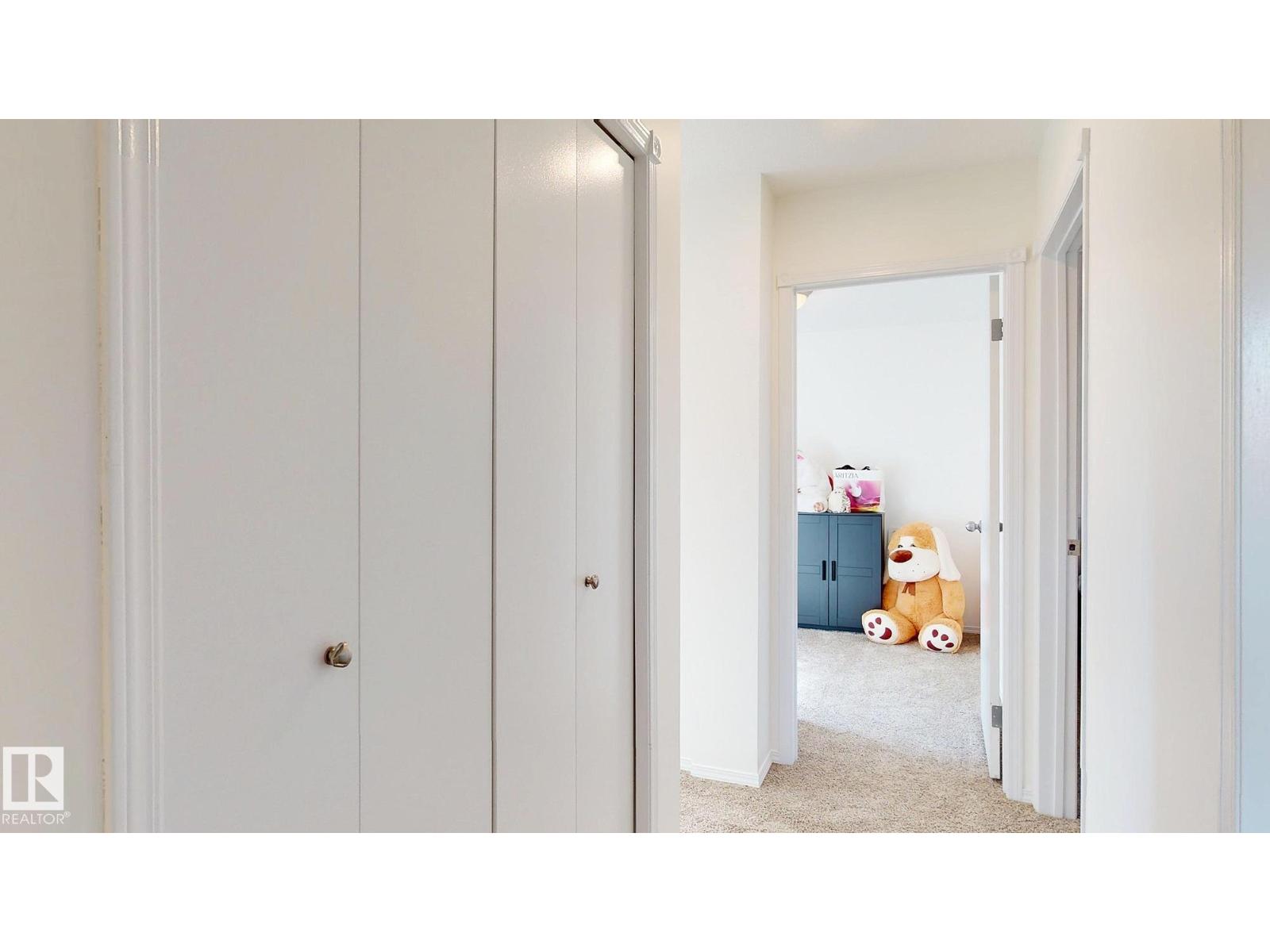 9515B 120 AV NW, Edmonton