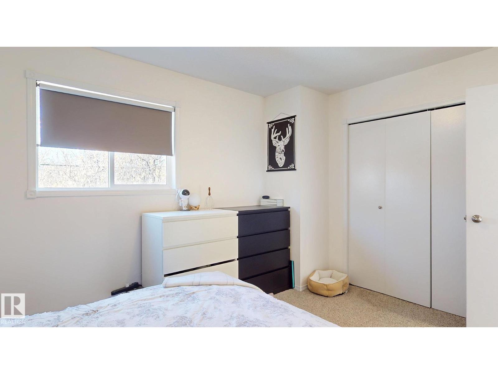 9515B 120 AV NW, Edmonton