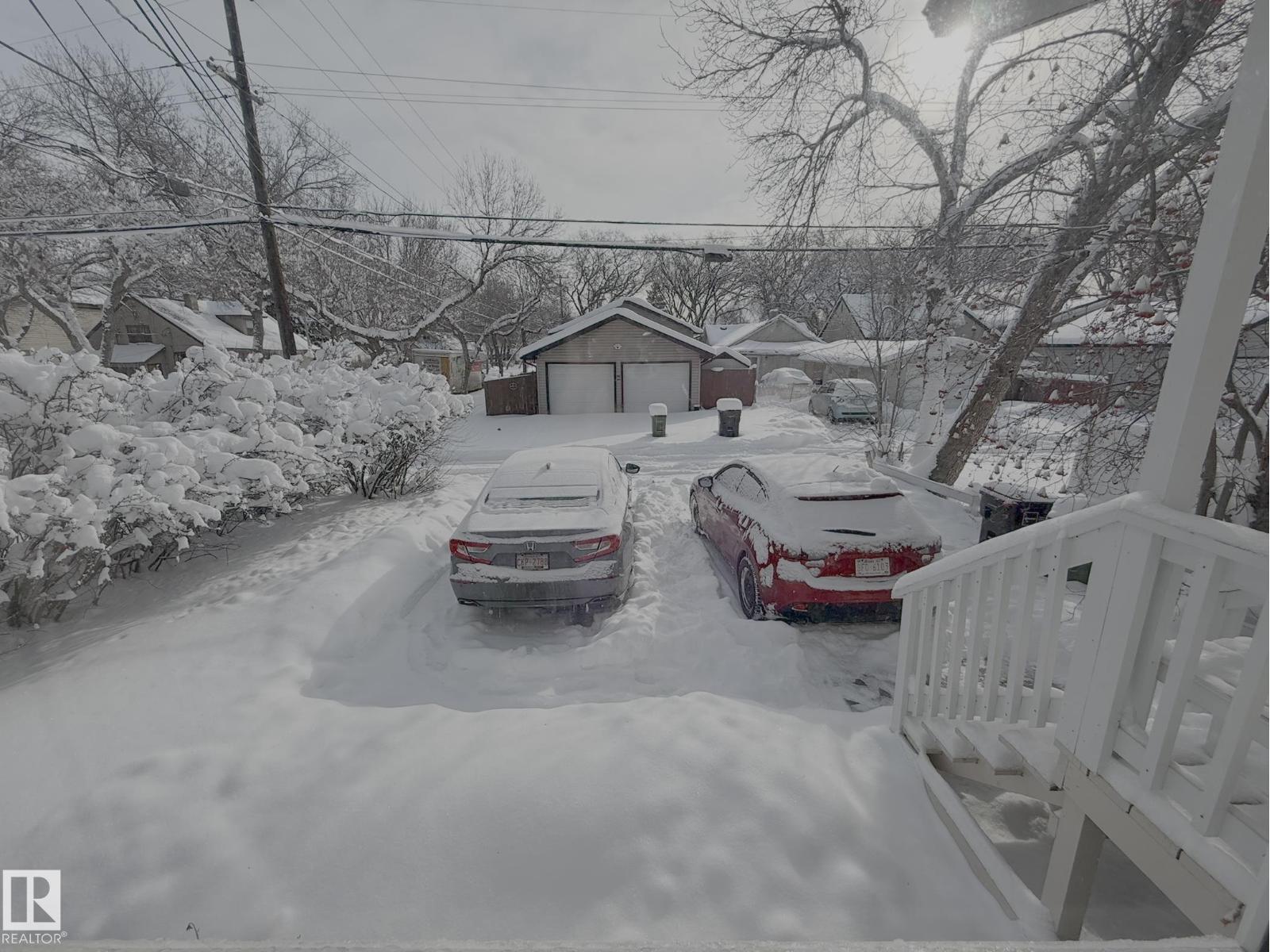 9515B 120 AV NW, Edmonton