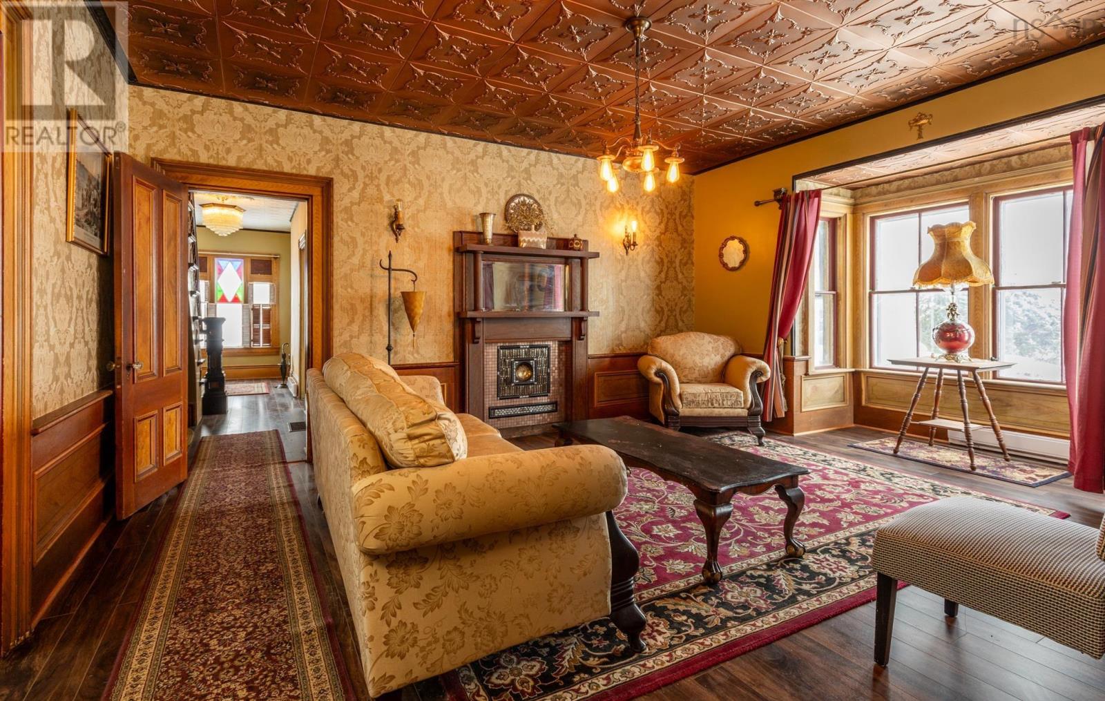 Property 19 of 49 of 1124 Highway 335