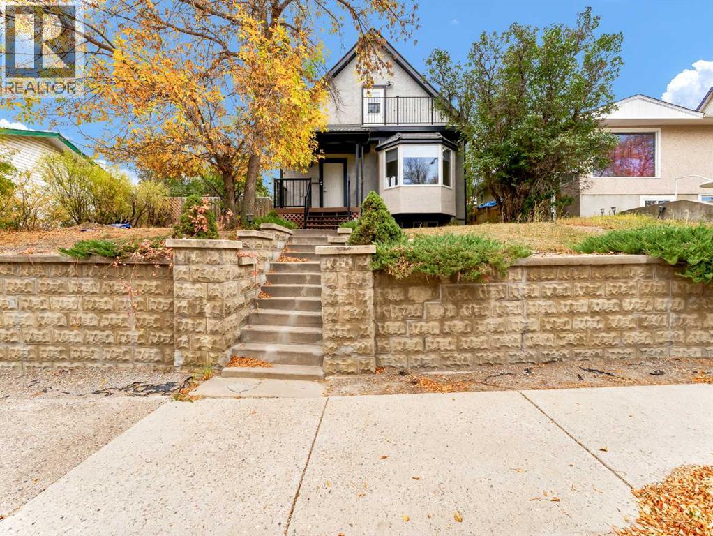 427 5 Street Southeast