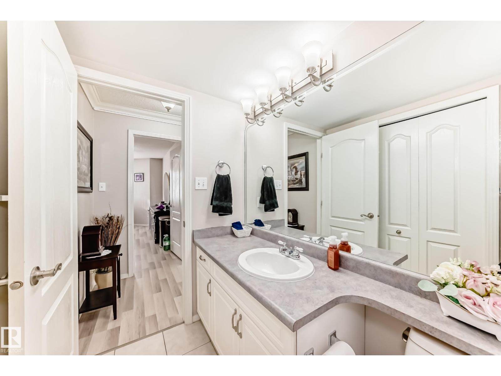 #201 17150 94A AV NW, Edmonton