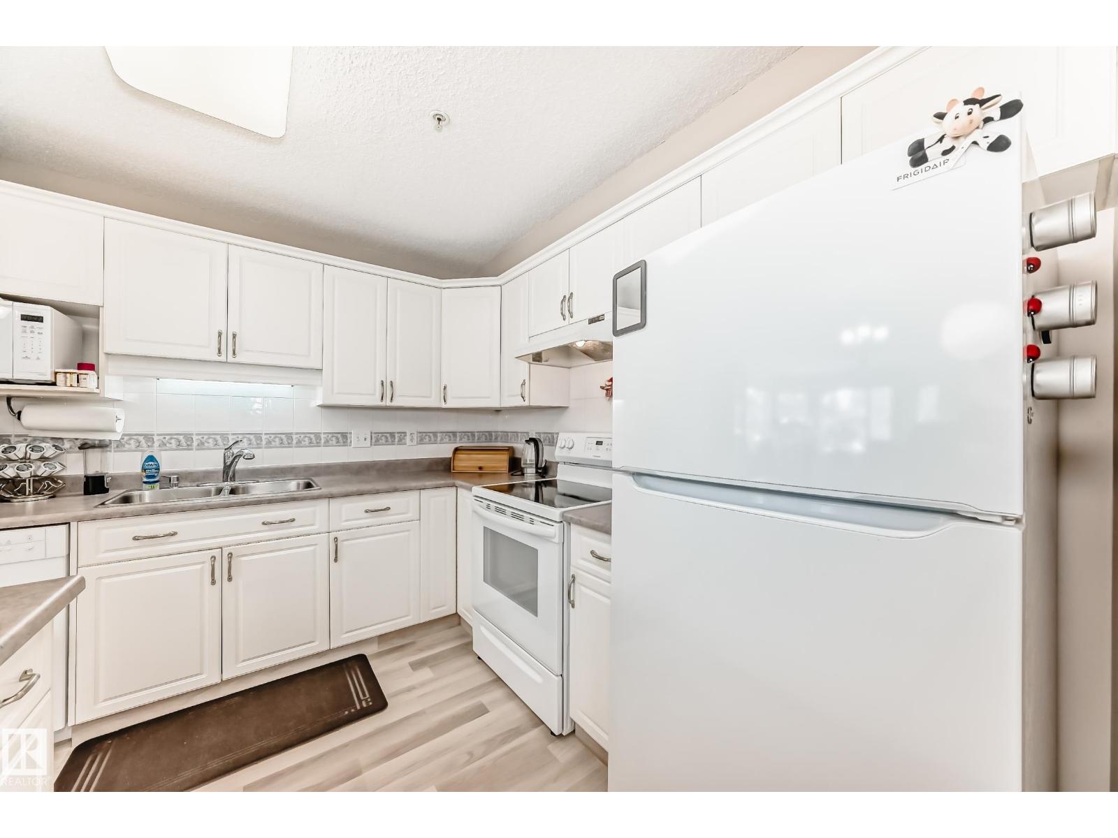 #201 17150 94A AV NW, Edmonton