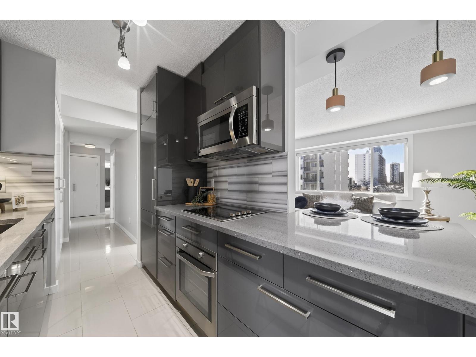 #504 10140 115 ST NW, Edmonton