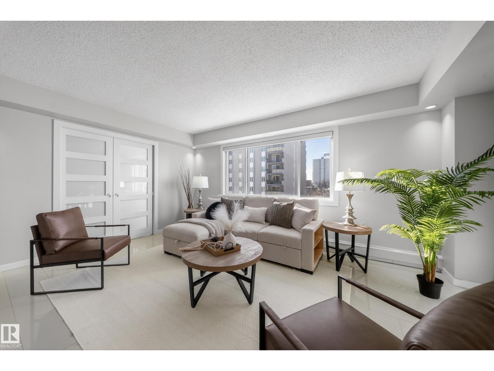 #504 10140 115 ST NW, Edmonton