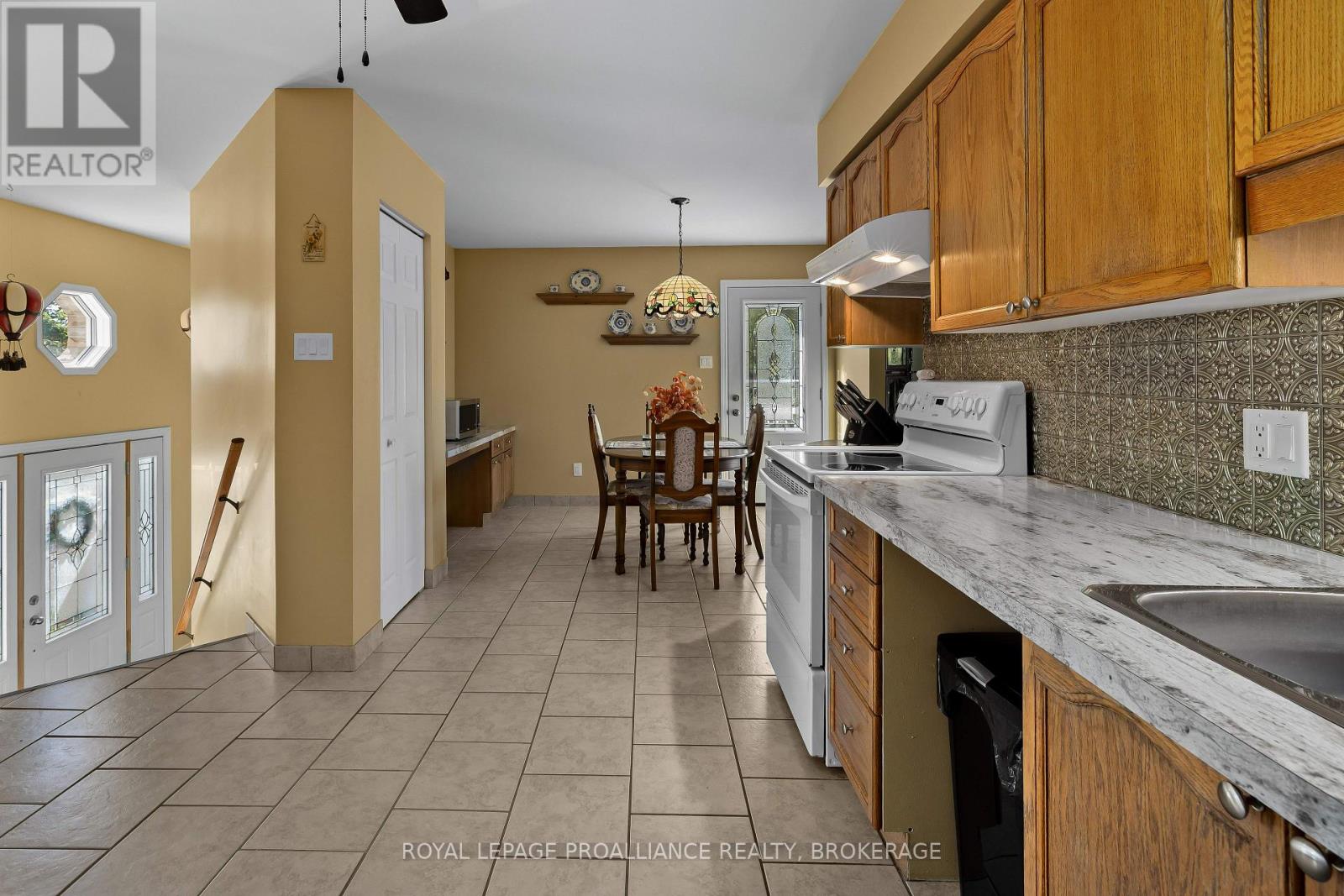 270 MOUNT CHESNEY ROAD - Photo 5 of 49, Frontenac (Frontenac South), Ontario