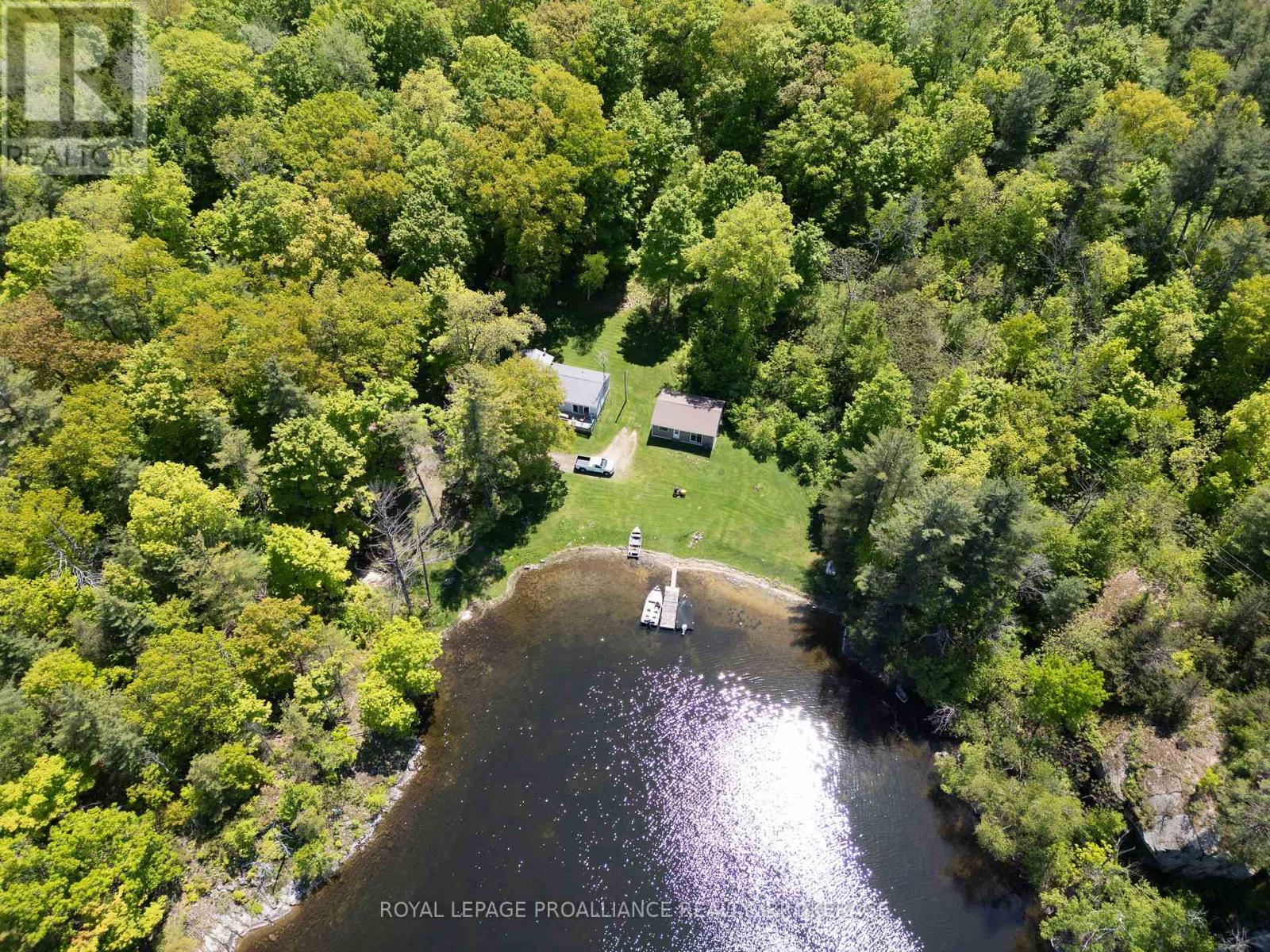 1122 Gananoque Lake Road