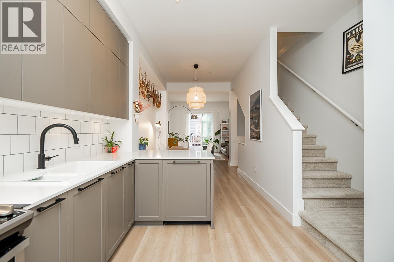 25 4716 ORCA WAY, Tsawwassen