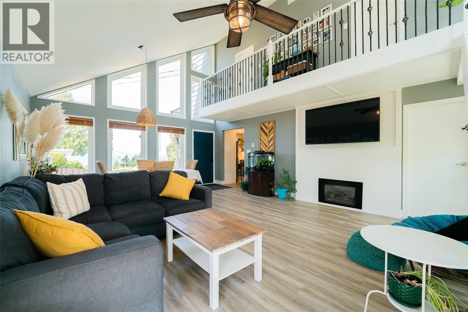 5767 BROADWAY RD - 51