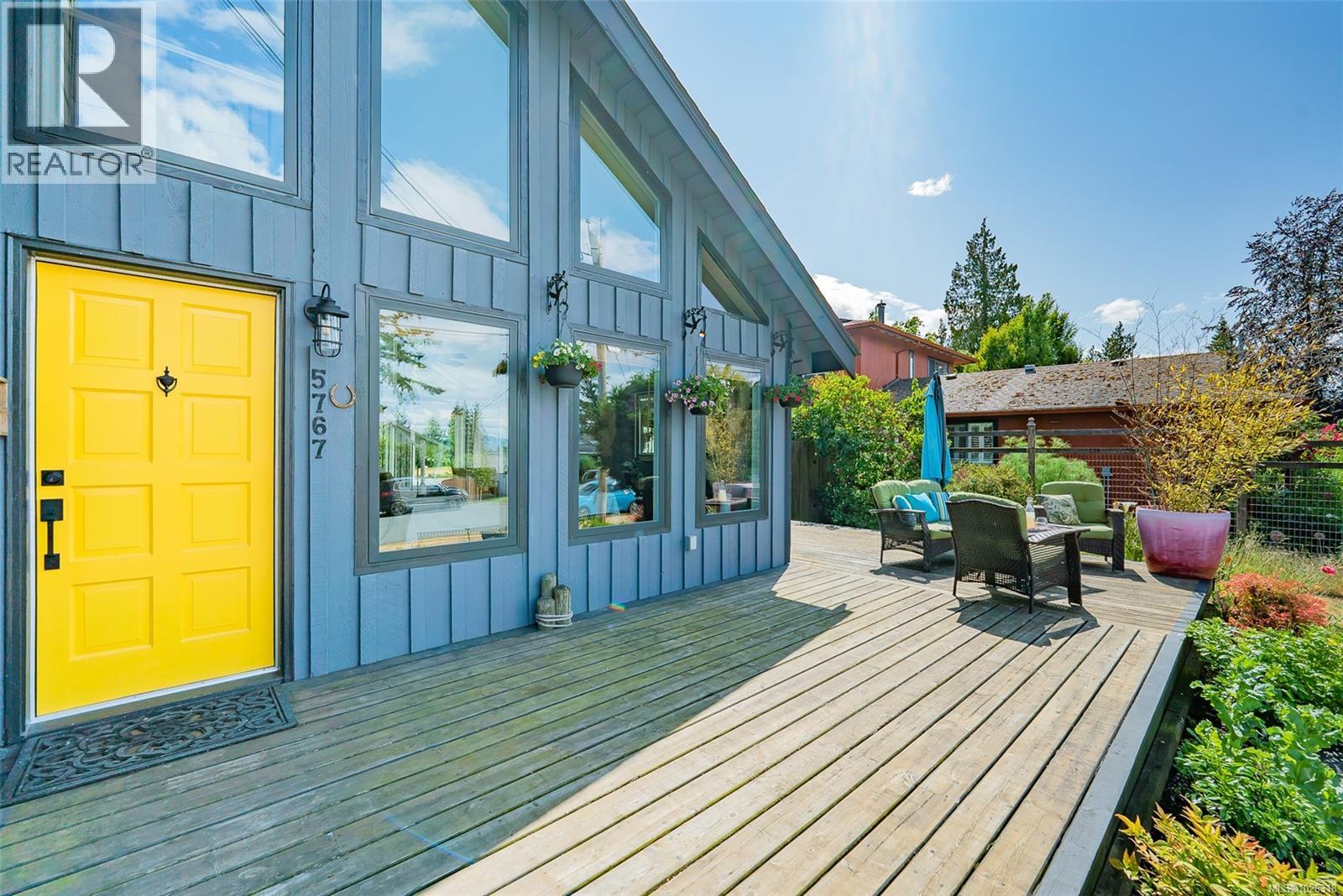 5767 BROADWAY RD - 27