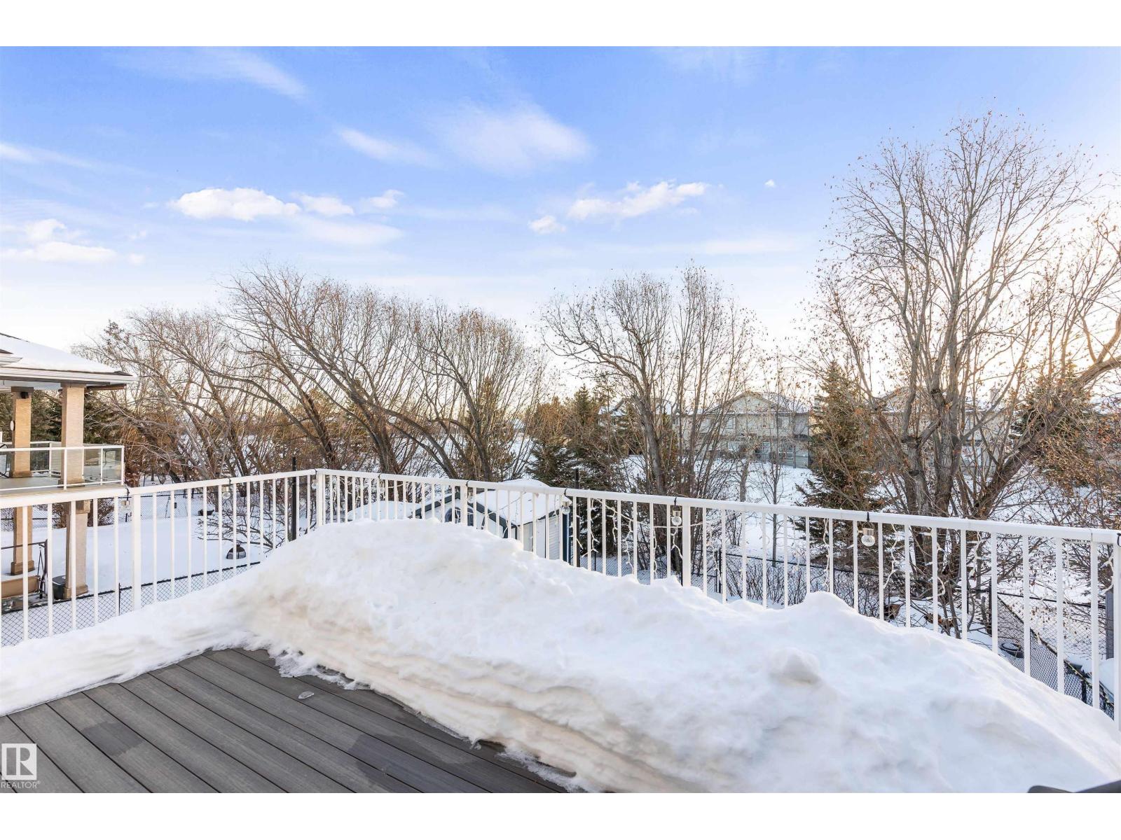 13 NEWBURY CO, St. Albert