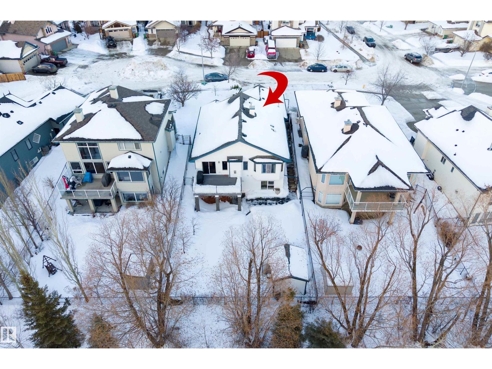 13 NEWBURY CO, St. Albert