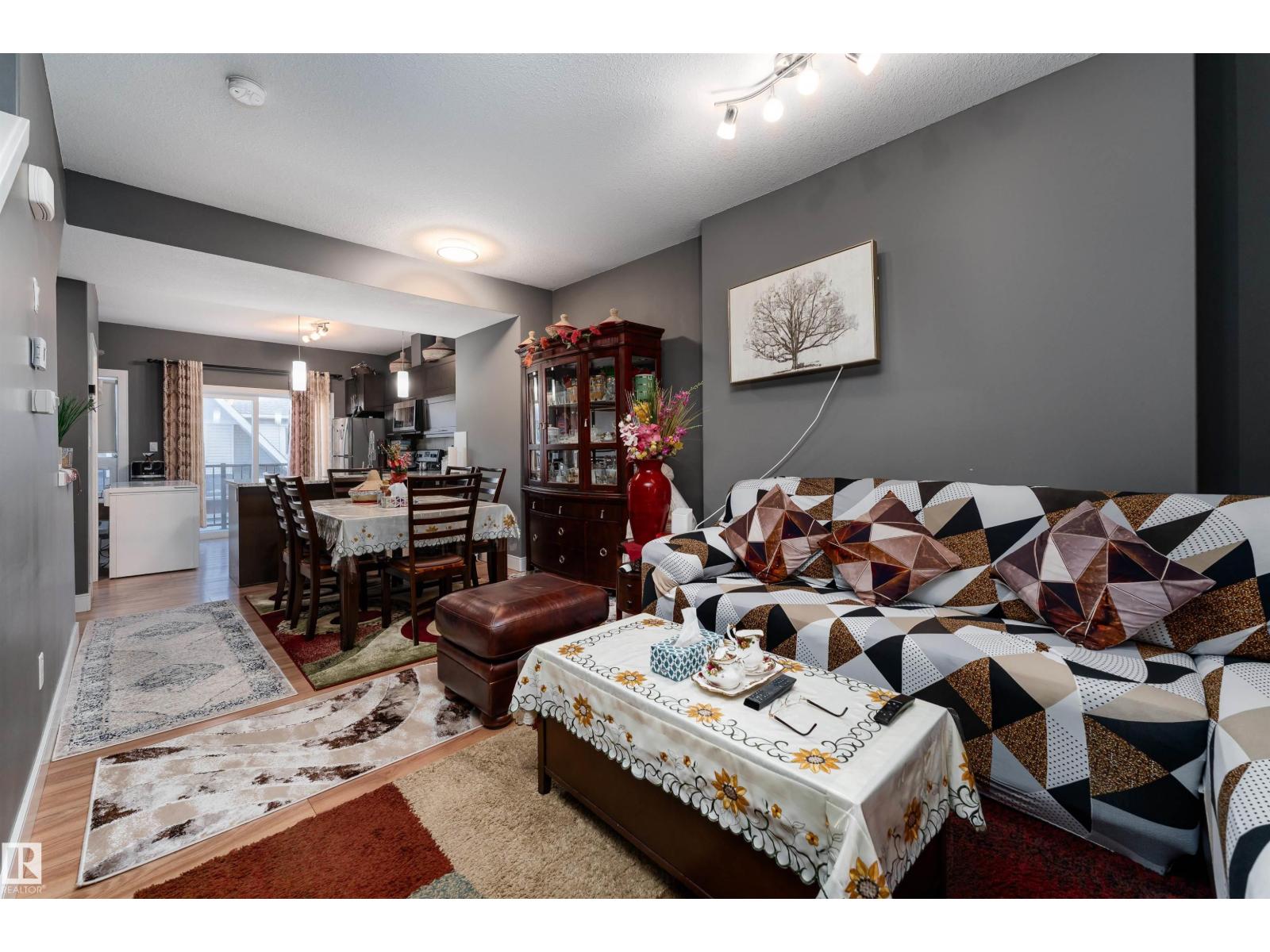 #37 13003 132 AV NW, Edmonton