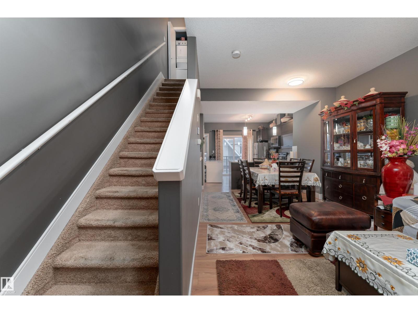 #37 13003 132 AV NW, Edmonton